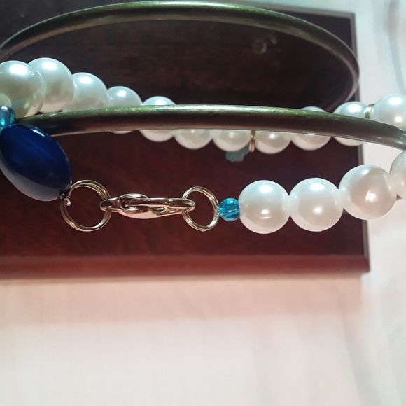 Elegant Faux Pearl Bracelet 7.0" - Picture 2 of 9
